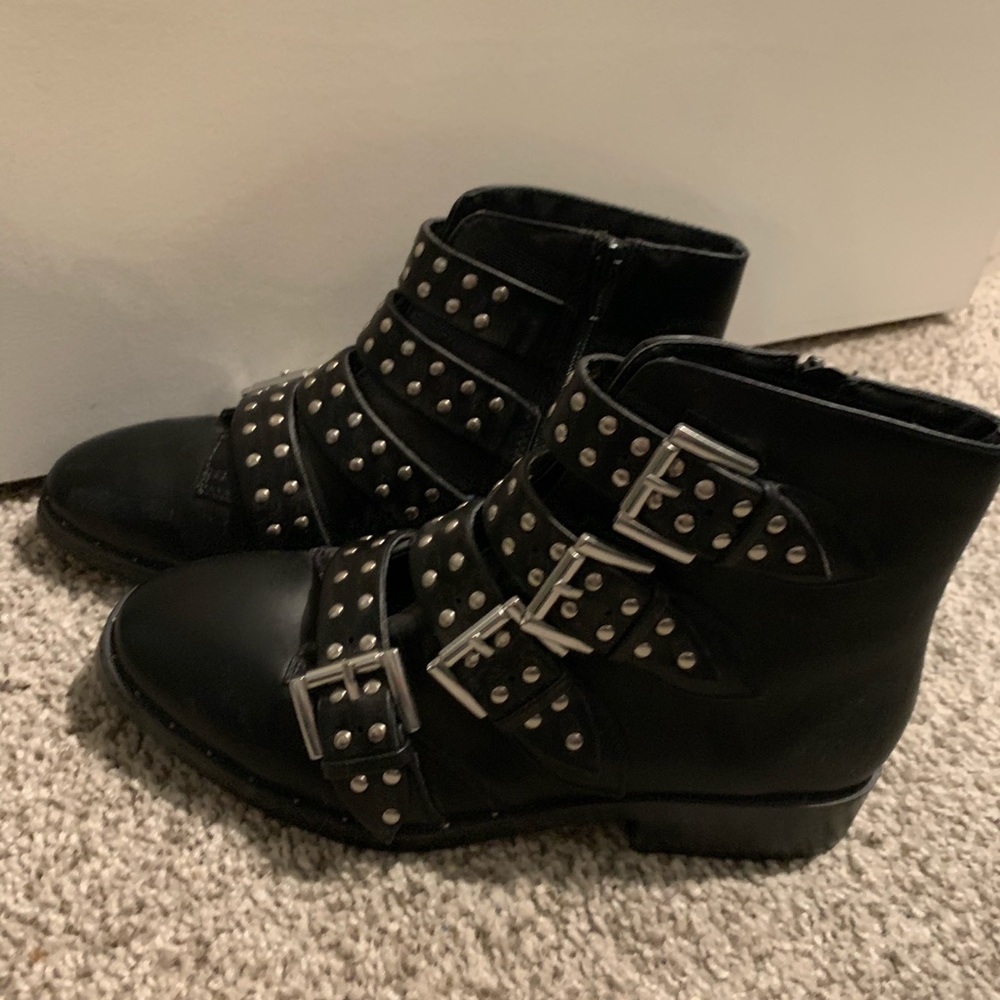 Studded ankle booties, perfect condition!